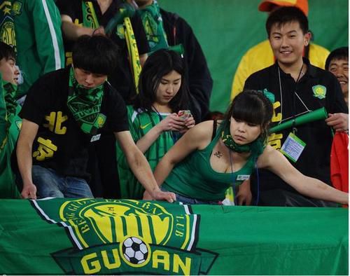 两个女人的诱惑